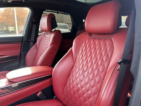 Used 2023 Genesis GV70 3.5T Sport w/ Sport Prestige Package image 22