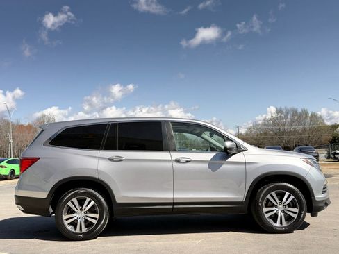Used 2017 Honda Pilot EX-L image 7