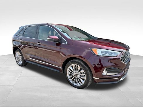 Used 2023 Ford Edge Titanium w/ Equipment Group 301A AWD/4WD image 7