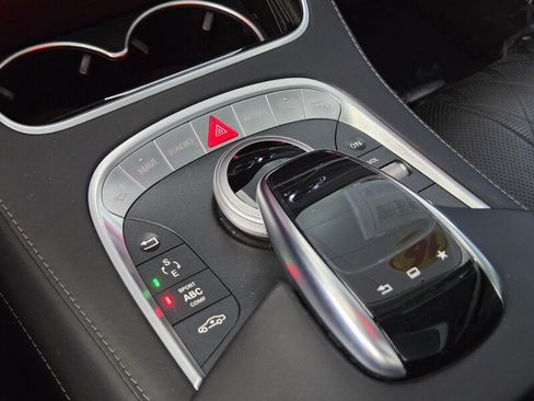 Used 2016 Mercedes-Benz Maybach S 600 image 38