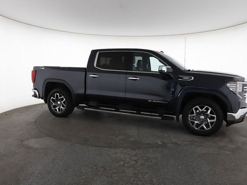 Used 2024 GMC Sierra 1500 SLT w/ SLT Premium Plus Package AWD/4WD image 15