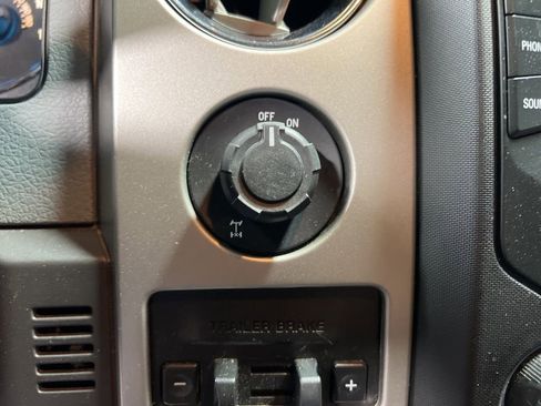 Used 2013 Ford F150 XLT w/ Luxury Equipment Group image 29