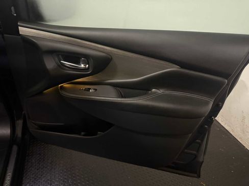Used 2018 Nissan Murano Platinum image 29