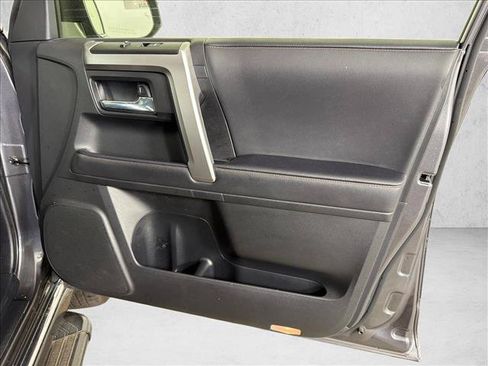 Used 2023 Toyota 4Runner Limited AWD/4WD image 16