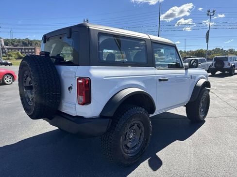 New 2025 Ford Bronco 2-Door w/ Sasquatch Package AWD/4WD image 4