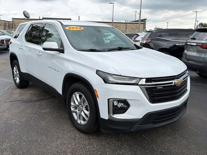 Used 2022 Chevrolet Traverse LS