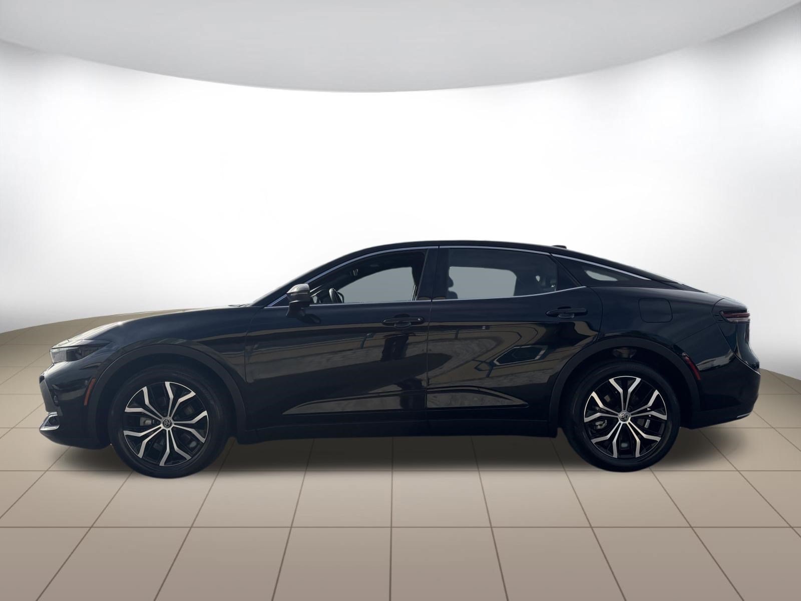Used 2024 Toyota Crown AWD/4WD image 4