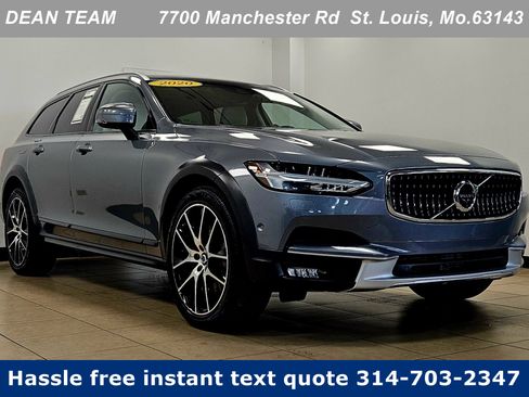 Used 2020 Volvo V90 T6 Cross Country image 1