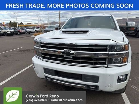 Used 2019 Chevrolet Silverado 2500 High Country w/ Duramax Plus Package image 2