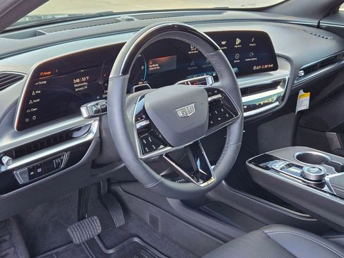 New 2026 Cadillac Lyriq Sport image 10