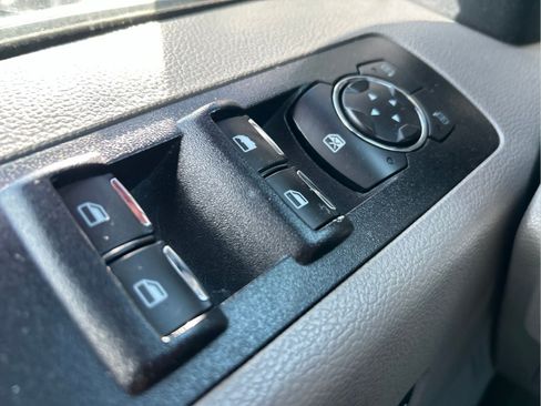 Used 2018 Ford F150 XLT w/ Equipment Group 302A Luxury AWD/4WD image 24