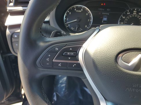 Used 2025 INFINITI QX55 Luxe image 23