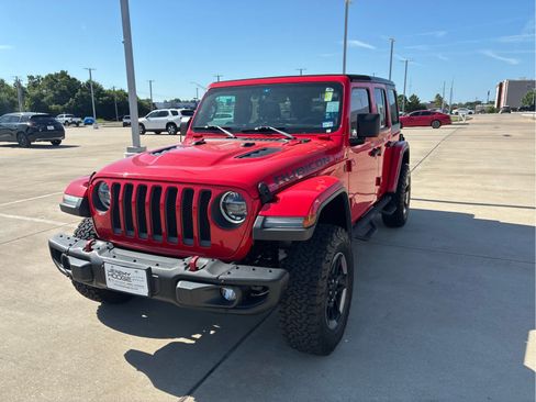 Used 2018 Jeep Wrangler Unlimited Rubicon AWD/4WD image 4