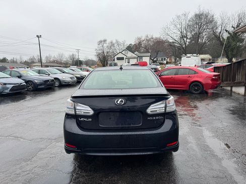 Used 2010 Lexus HS 250h FWD image 9