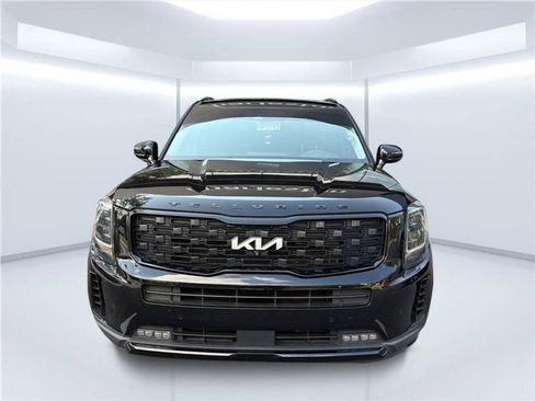 Used 2022 Kia Telluride SX w/ SX Prestige Package AWD/4WD image 3