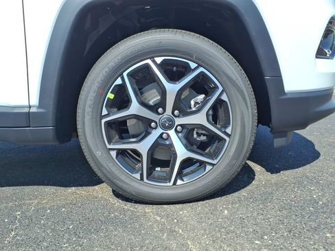New 2026 Jeep Compass Limited AWD/4WD image 9
