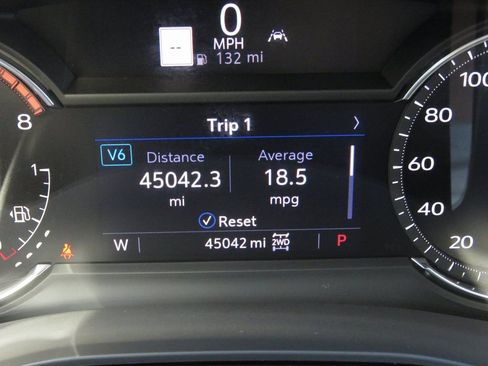 Used 2022 Cadillac XT6 Premium Luxury image 22