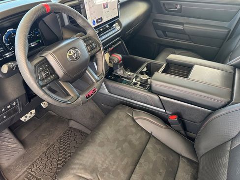 Used 2025 Toyota Tundra TRD Pro w/ Tow Tech Package AWD/4WD image 10