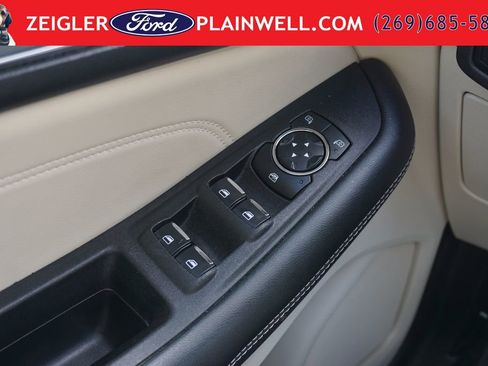 Used 2024 Ford Edge Titanium w/ Titanium Elite Package AWD/4WD image 33