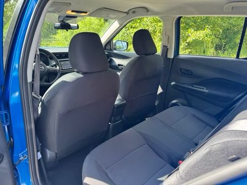 Used 2025 Nissan Kicks Play S FWD image 12