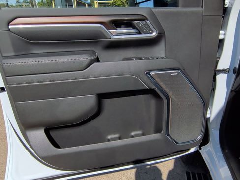 New 2026 GMC Sierra 2500 Denali w/ Denali Reserve Package image 11