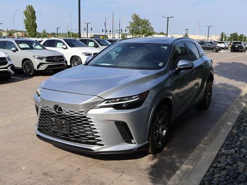 Used 2023 Lexus RX 350 Premium w/ Cold Area Package AWD/4WD image 4