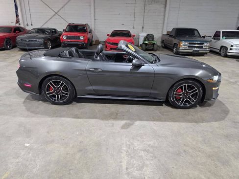 Used 2020 Ford Mustang Premium RWD image 23