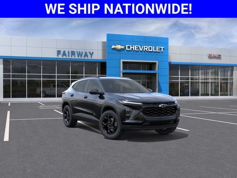 New 2026 Chevrolet Trax LT w/ Midnight Edition FWD image 1