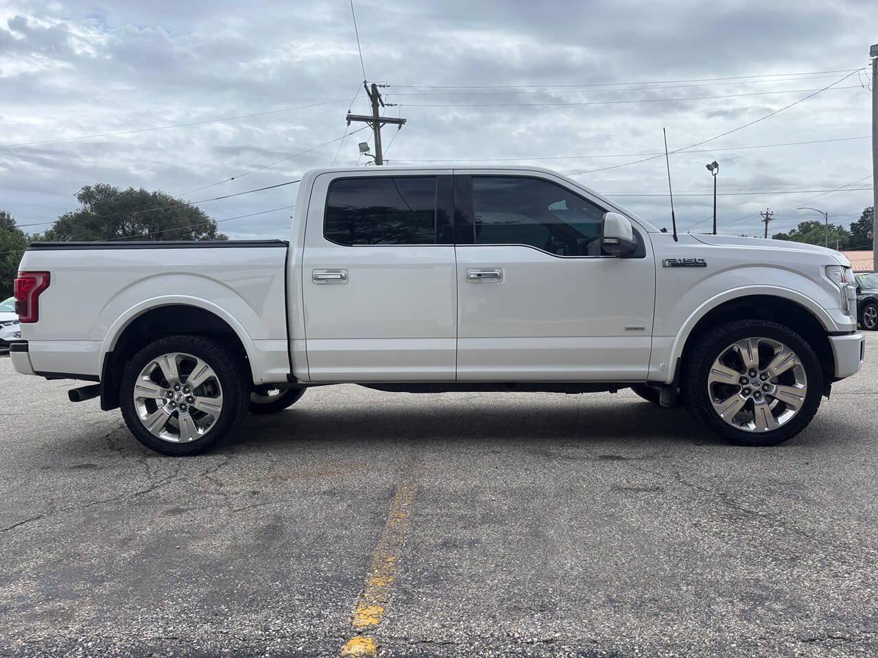 Used 2016 Ford F150 Limited w/ Trailer Tow Package AWD/4WD image 11