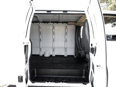 Used 2022 Chevrolet Express 2500 Extended w/ Driver Convenience Package image 32