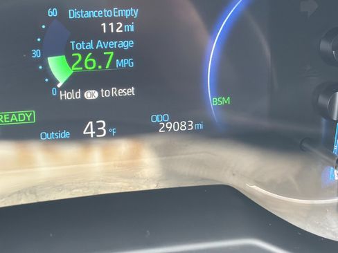 Certified 2025 Toyota RAV4 XLE image 25