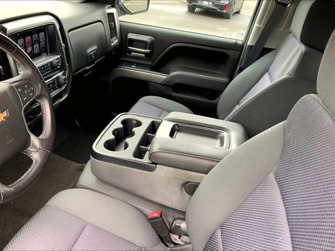Used 2017 Chevrolet Silverado 1500 LT RWD image 16