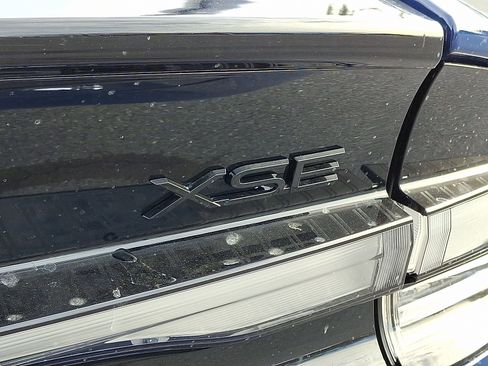 New 2026 Toyota Prius Plug-In Hybrid image 6