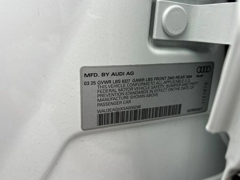 Certified 2025 Audi S6 e-tron Prestige w/ 21" Black Optic Package image 39