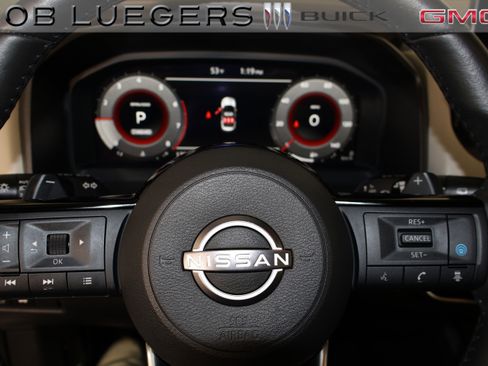 Used 2024 Nissan Rogue SL image 25