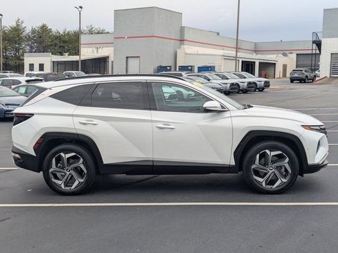 Used 2022 Hyundai Tucson Limited image 8