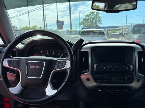 Used 2019 GMC Sierra 1500 SLE w/ SLE Value Package AWD/4WD image 14
