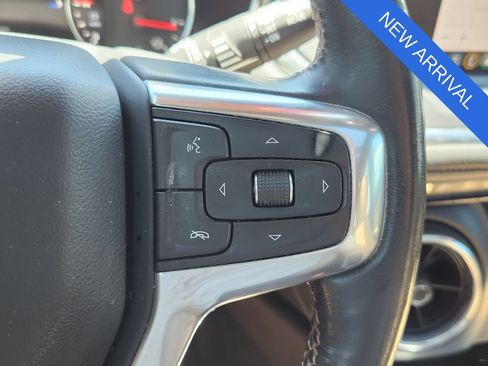 Used 2019 Chevrolet Blazer Premier w/ Sun and Wheels Package AWD/4WD image 17