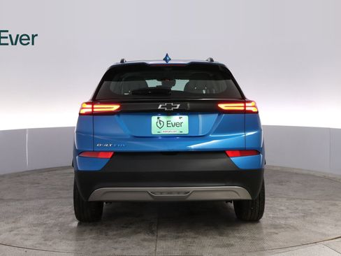 Used 2023 Chevrolet Bolt EUV Premier w/ Sun & Sound Package image 15