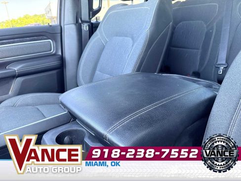 Used 2023 RAM 1500 Big Horn AWD/4WD image 34