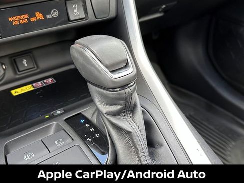 Used 2022 Toyota RAV4 XSE image 39