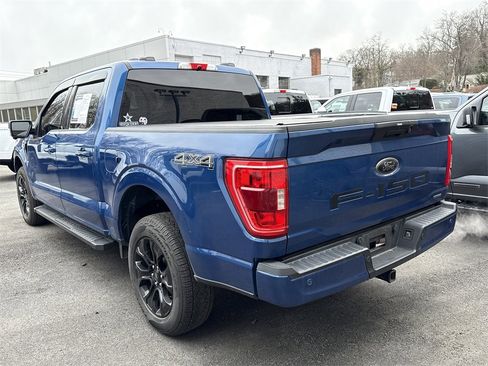 Used 2022 Ford F150 XLT w/ XLT Black Appearance Package image 5
