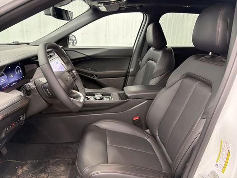 New 2026 Jeep Cherokee Limited image 15