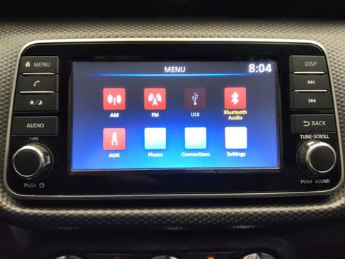 Used 2020 Nissan Kicks S image 25