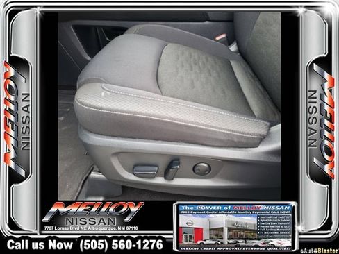 Certified 2025 Nissan Pathfinder SV FWD image 17