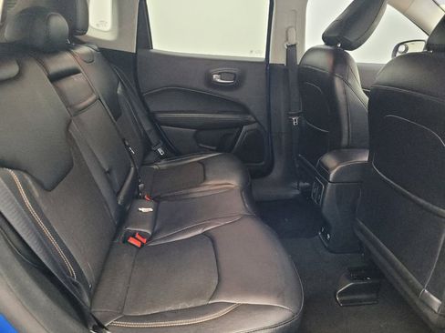 Used 2017 Jeep Compass Latitude w/ Popular Equipment Group image 19