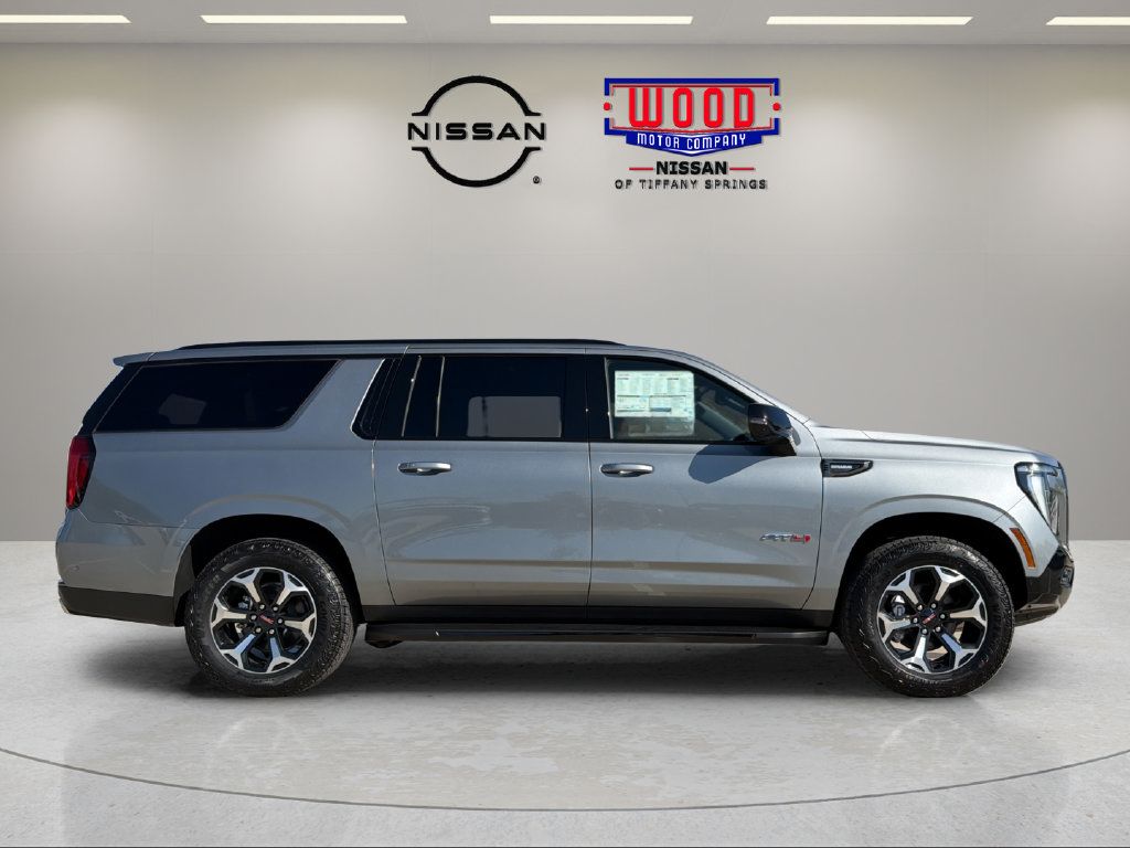 Used 2026 GMC Yukon XL AT4 w/ Premium Trailering Package AWD/4WD image 2