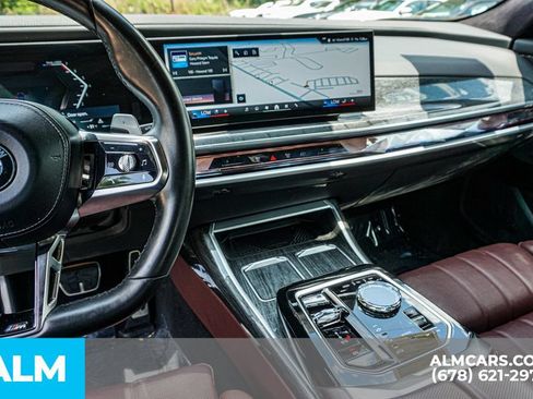 Used 2023 BMW 760i xDrive AWD/4WD image 33