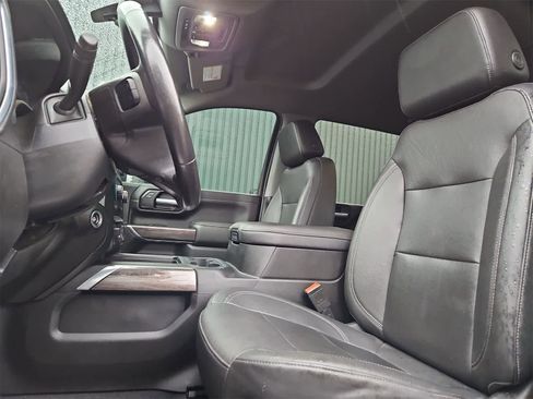 Used 2021 Chevrolet Silverado 3500 LTZ w/ LTZ Plus Package image 16