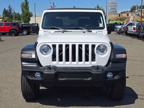Used 2018 Jeep Wrangler Sport AWD/4WD image 8